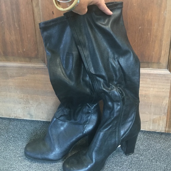 soft black leather boots size 9