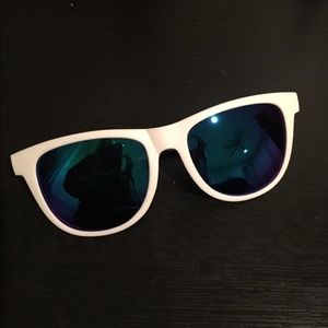 VS Pink - white and blue sunglasses