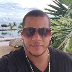 Meet your Posher, Bryant