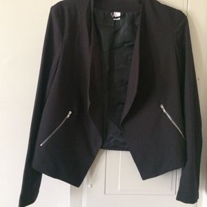 Blazer with zipper pockets from H&M