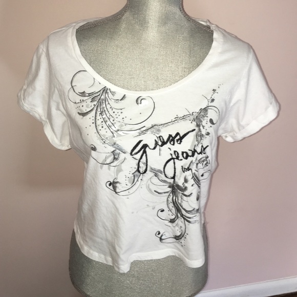 💕Guess crop top💕 - Picture 1 of 4