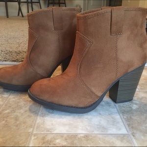 Camel Colored Booties!