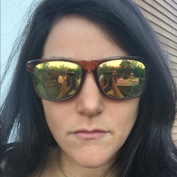 Meet your Posher, Allie