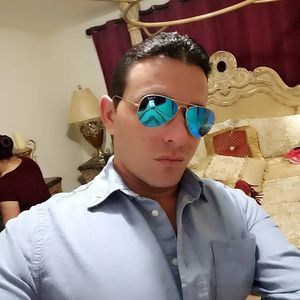 Meet your Posher, Félix