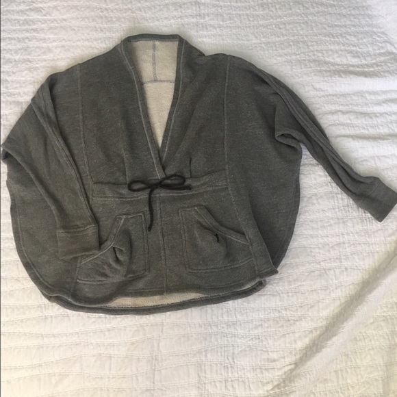 Karma grey poncho