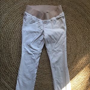 Old navy maternity white stretch skinny jeans sz 8