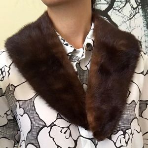 Mink fur collar