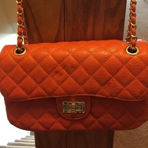 ✨Sold✨Orange Quilted Bag