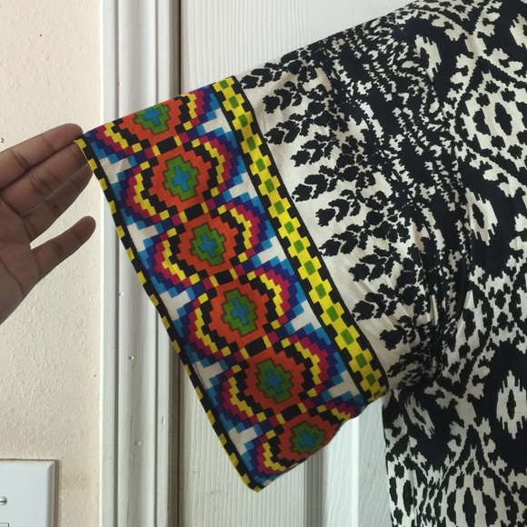 beautiful open cardigan! 💙💜 - Picture 2 of 4