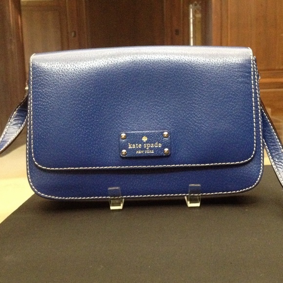 kate spade Handbags - Kate Spade shoulder bag