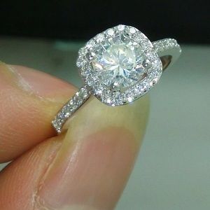18K White Gold GP CZ Wedding Ring
