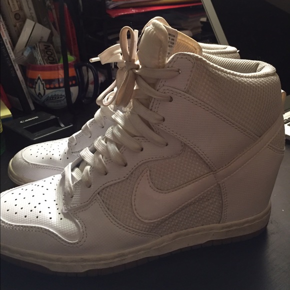 NIKE WEDGES WHITE