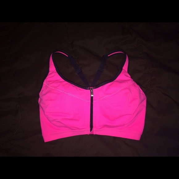 Victoria's Secret VSX Sports Bra 34DD