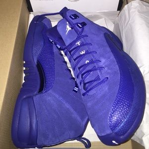 Air Jordan 12 "Deep Royal Blue"