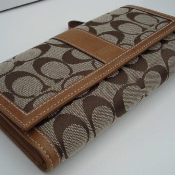 Authentic Coach wallet