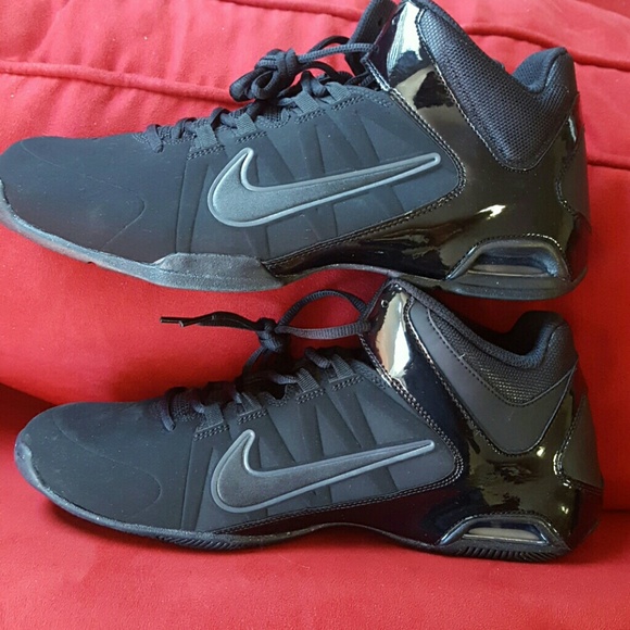 Black Nike Air Visi Pro 4