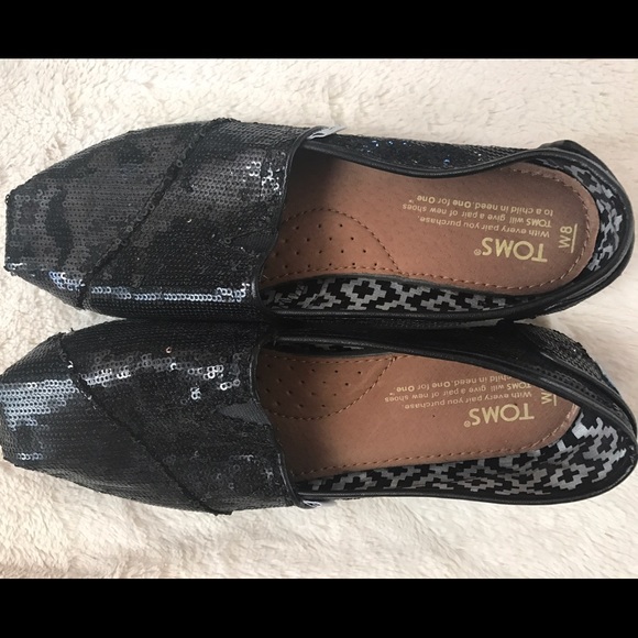 Toms