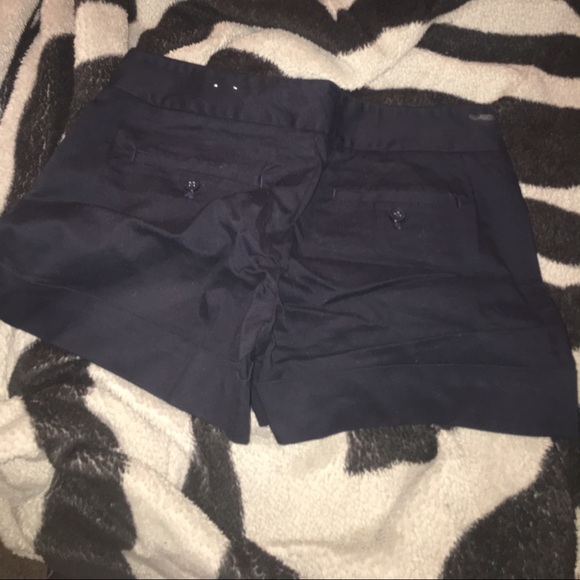 Express shorts - Picture 2 of 3