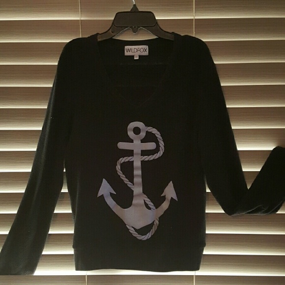 WILDFOX long sleeved shirt
