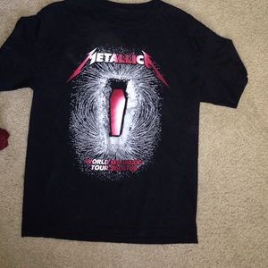 Metallica tour tee