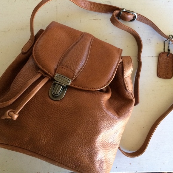 J. G. Hook  Handbags - J. G. Hook vtg. pebbled leather bucket crossbody