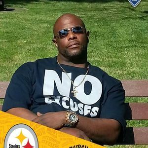 Meet your Posher, Joel