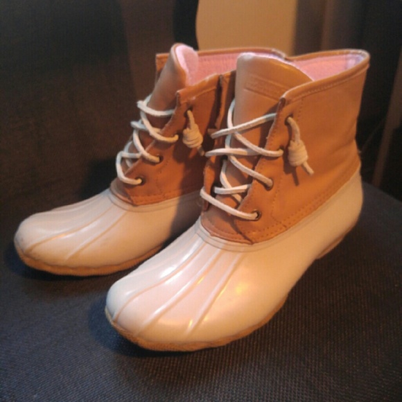 Sperry duck boots