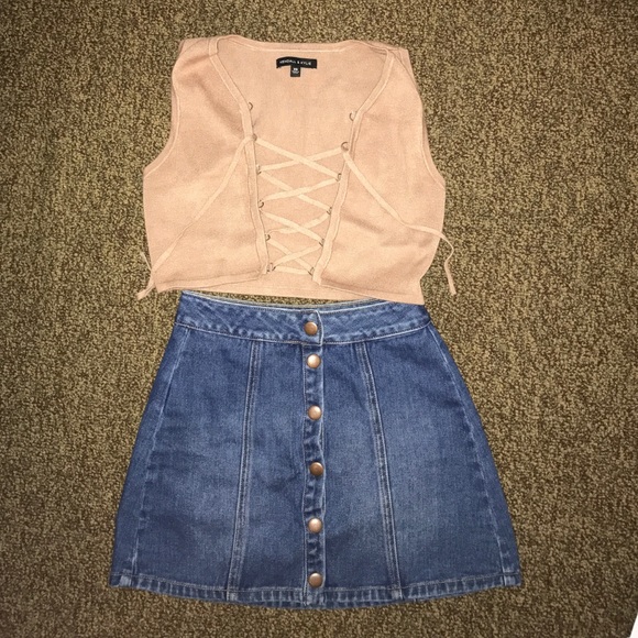 Kendall & Kylie Lace-Up Top
