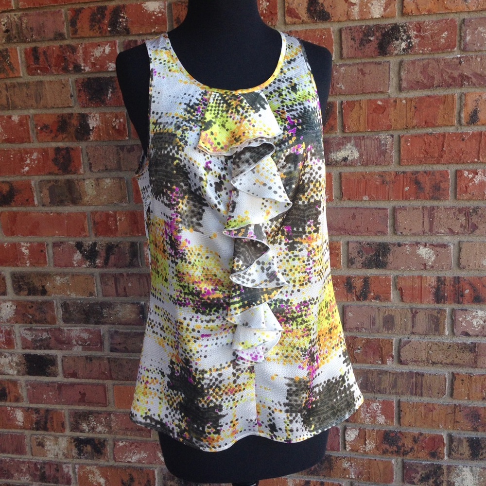 Sleeveless blouse, Size M