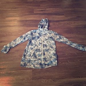 Lululemon athletica size 8 blue jacket.