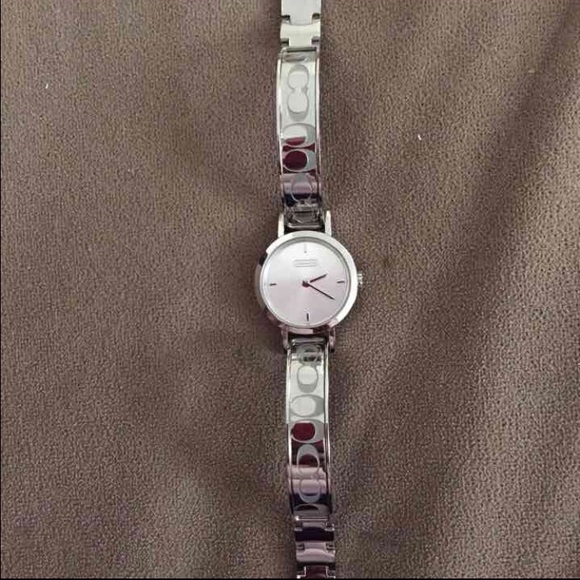 Woman's authentic coach watch - Picture 1 of 2