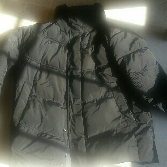 Zara man black puffer jacket size large - Picture 4 of 4