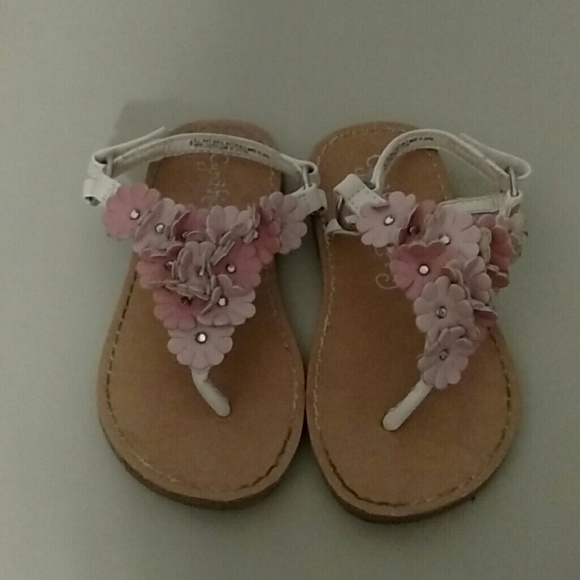 Cynthia Rowley White Toddler Sandals w/pink sz8