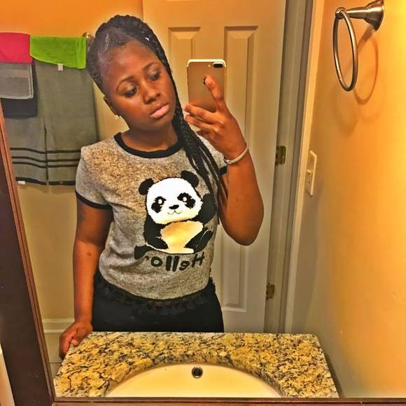 Meet your Posher, Jaee - Picture 1 of 1