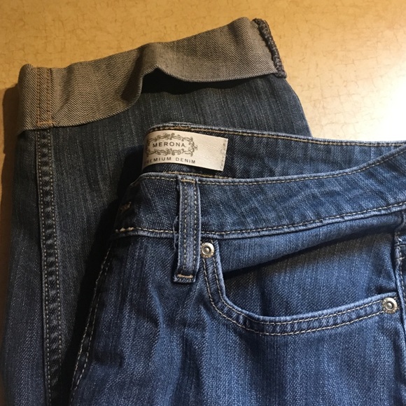 Merona Capri