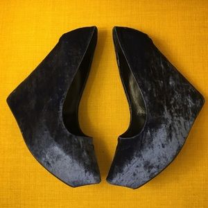 Theysken's Theory Royal Blue Velvet Wedge