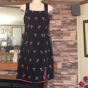 4/20.00 New never worn form fitting dress