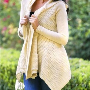 Cream cable knit cardigan