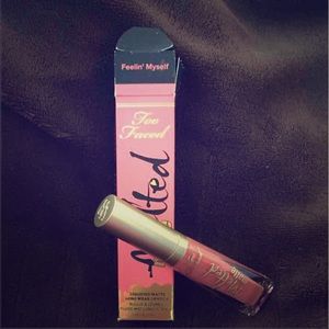 Too faced Melted Lilstick