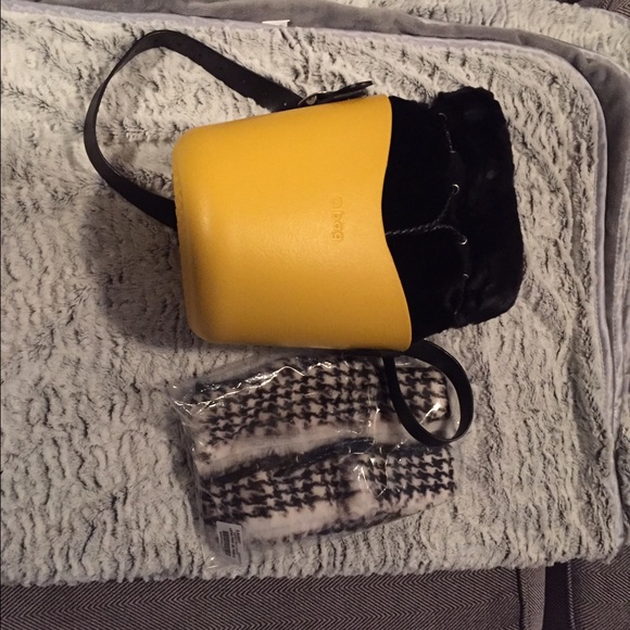 OBag rubber bucket purse - Picture 2 of 4