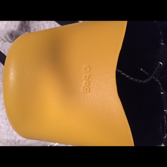 OBag rubber bucket purse - Picture 3 of 4