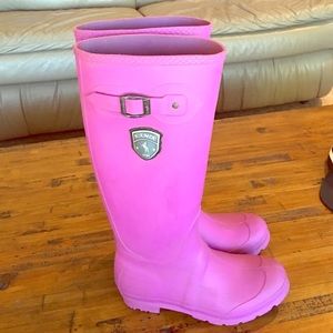 Rain boots