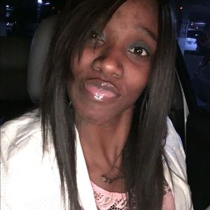 Meet your Posher, Erika