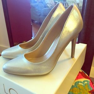 Lauren Conrad Gold Pumps