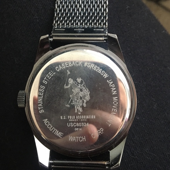 Watch - Picture 3 of 3