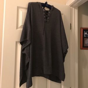 Sweater/shawl, hooded