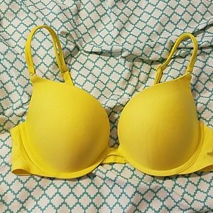 Victoria's secret bra