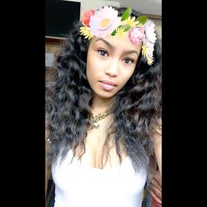 Meet your Posher, Alexis