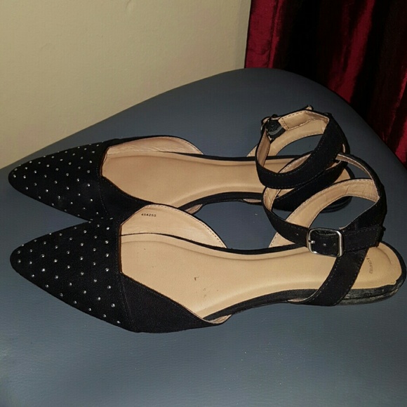 Women's flats