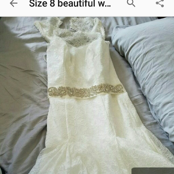 Size 8 beautiful wedding dress